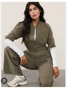 NWT- ATHLETA- Brooklyn Longsleeve Jumpsuit- 2P